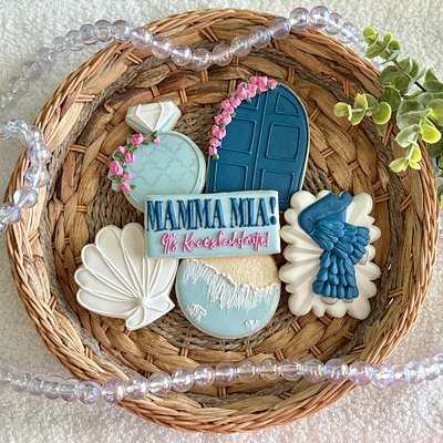 Deluxe Custom Royal Icing Cookies 