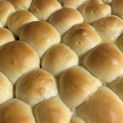 Hutter-left Buns 