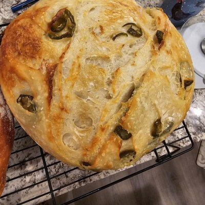Jalapeño Cheddar Sourdough 