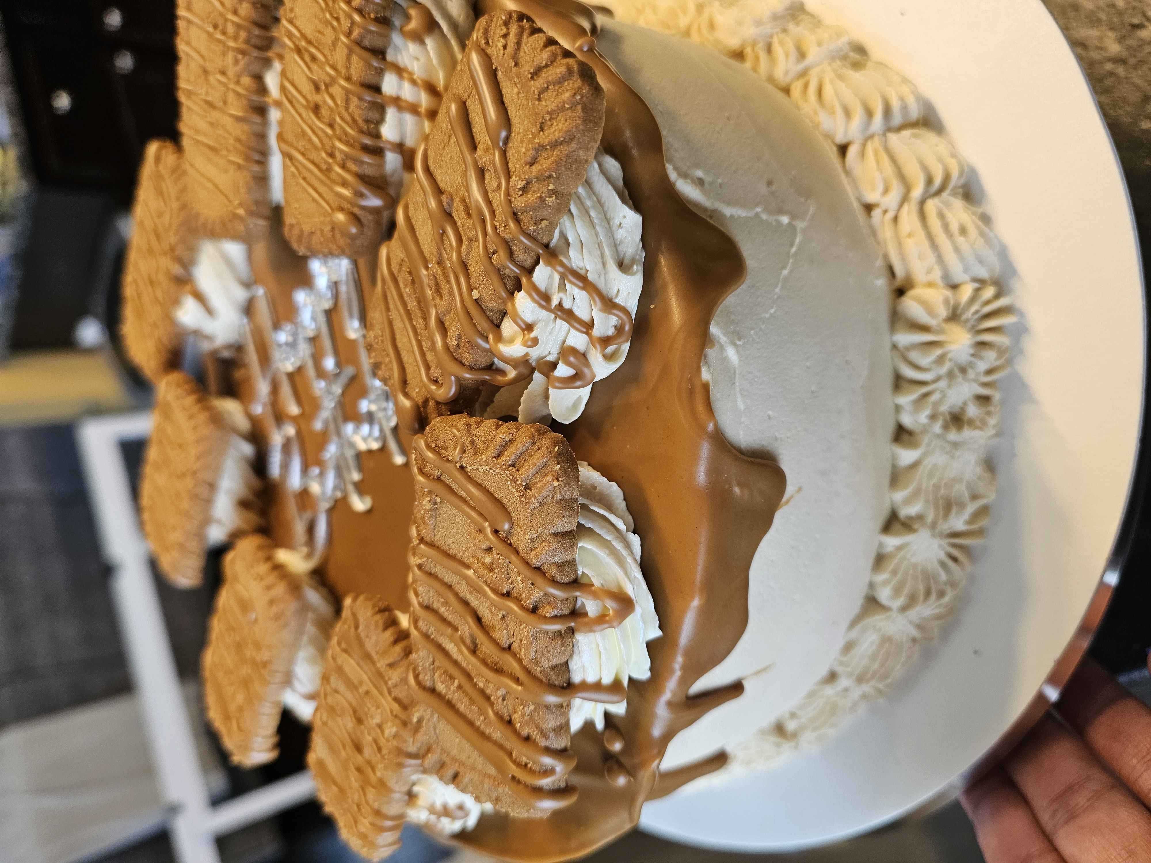 2 Layer 8 Inch Cakes 