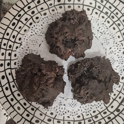 Double Dubai Chocolate Chip Cookies (1/2 Dozen)