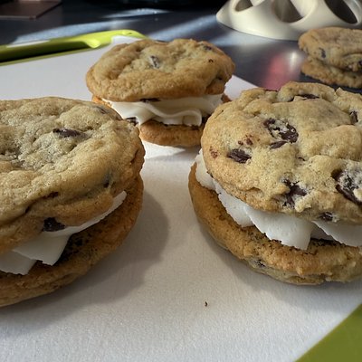 Chocolate Chip Cookie Sandwiches Per Dozen 