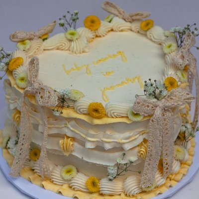 8” Heart Cake 