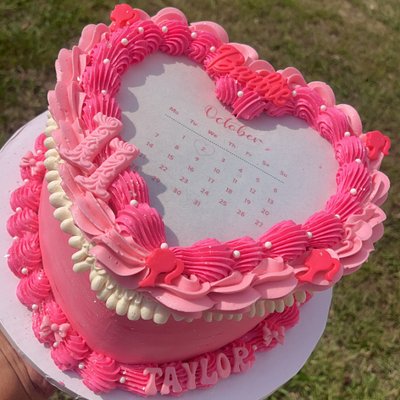 Heart cake 