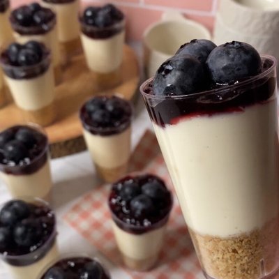 Blueberry Cheesecake Shooters