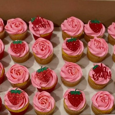 Custom Cupcakes 