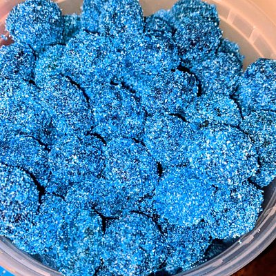 Extreme Sour Blue Razz Flavored Gushers