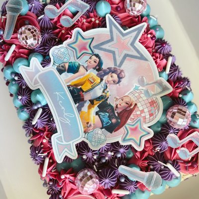 Carter B’s Custom Quarter Sheet Cakes