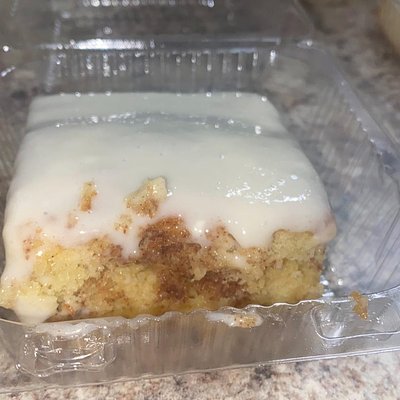 Hunnie Bee  Cake ( Contains Pecans)