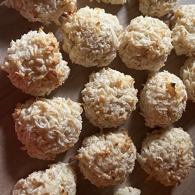 Coconut Macaroons 