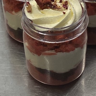 Raspberry Rose Milk Cake Jar 