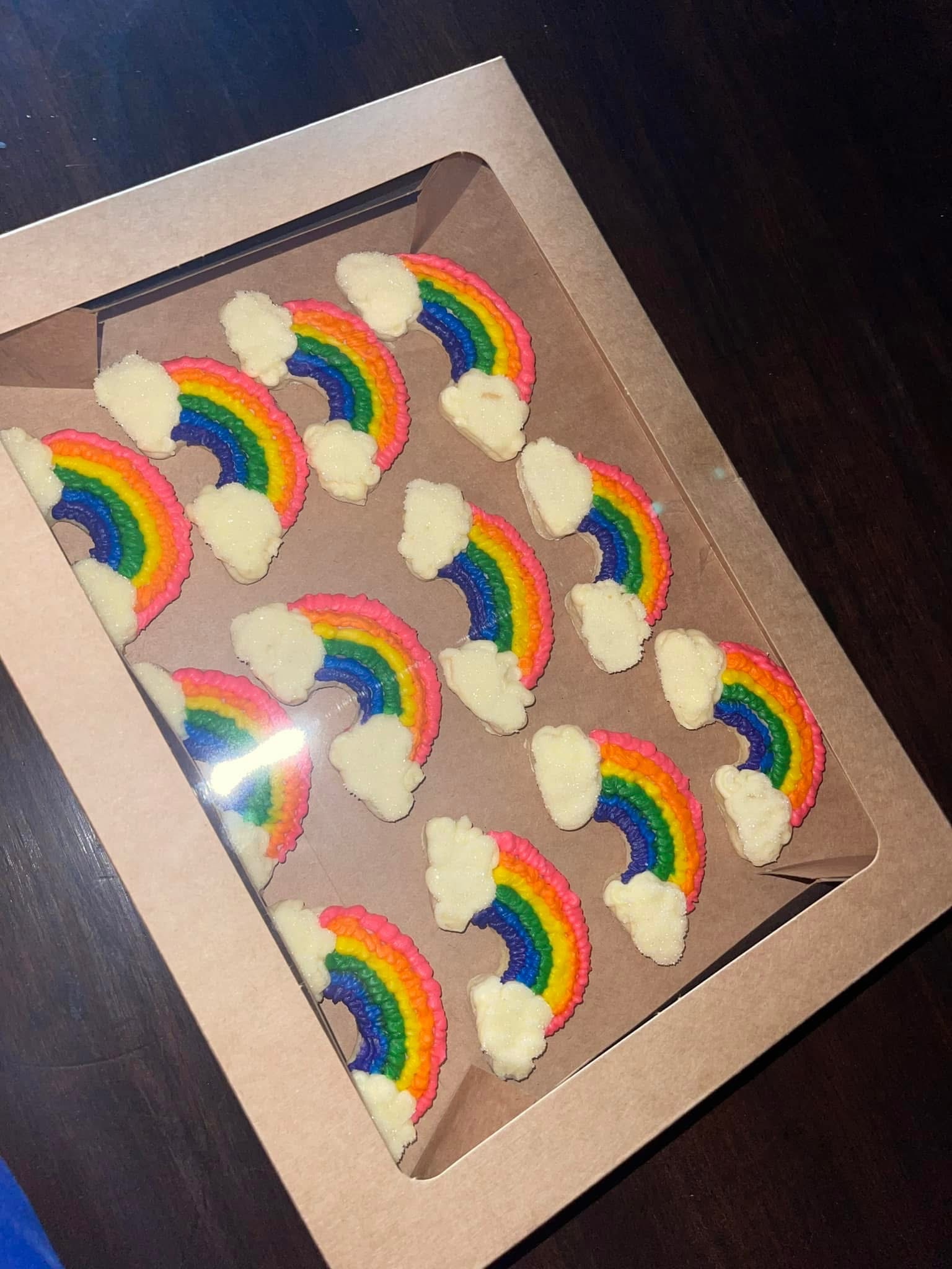 Sugar Cookies With Buttercream Frosting 