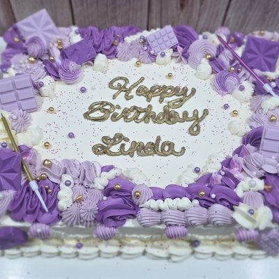 Specialty Flavor Quarter Sheet Cake (9x13)