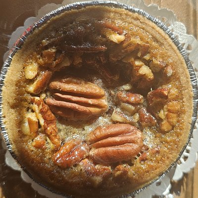 Personal Size Pekan Pies