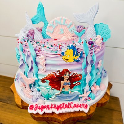 10 Inch Custom Cake (Feeds 30-40)