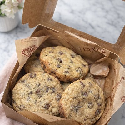The Dough Girl Original -Chocolate Chip (12 Count)