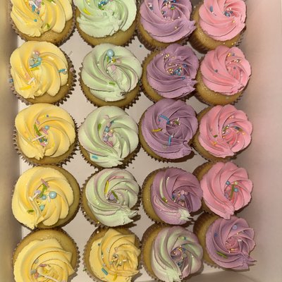 Classic Cupcakes(1 dozen)