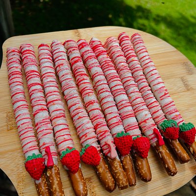 Chocolate Covered Pretzels 