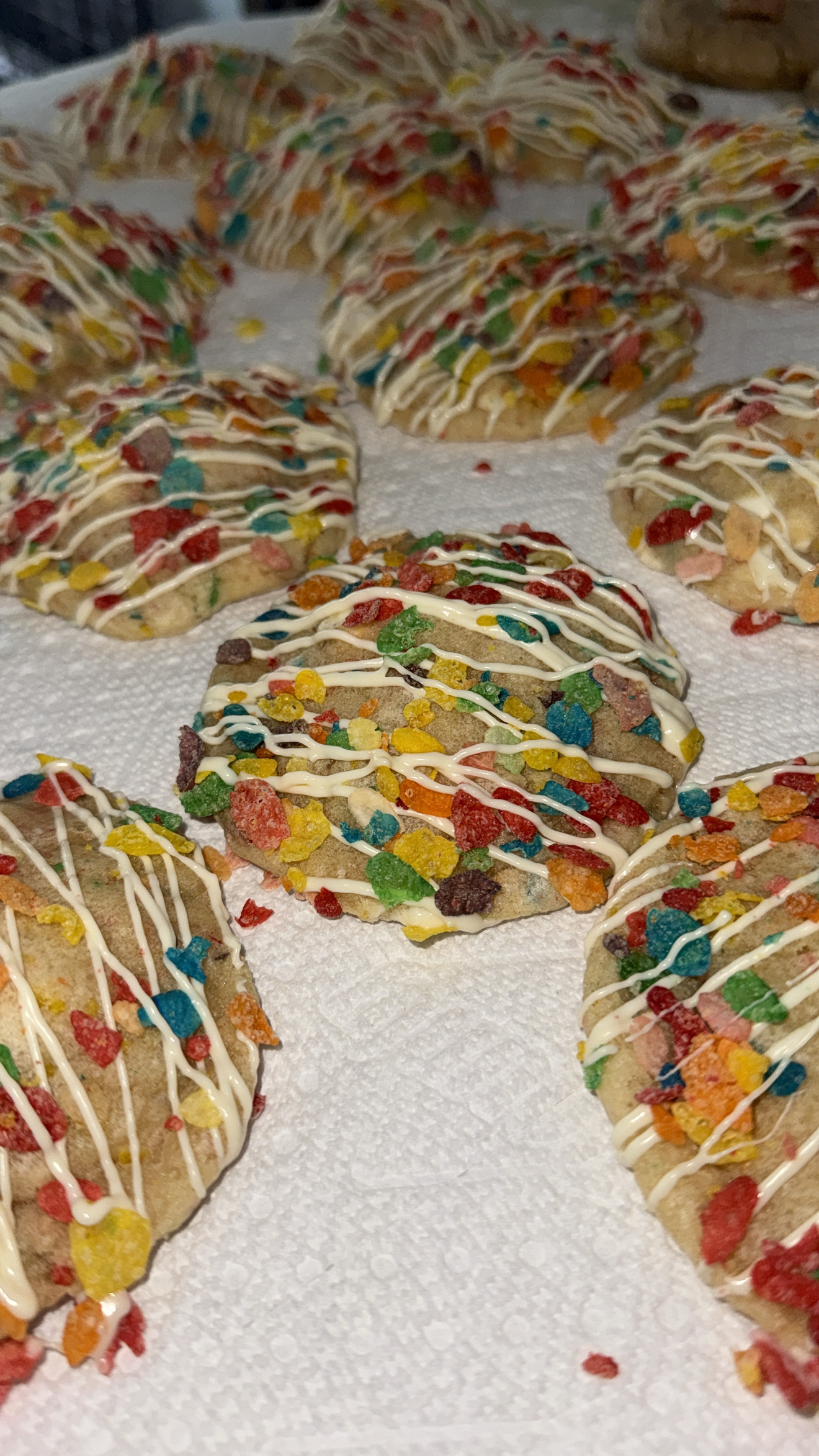 Fruity Pebbles Cookies