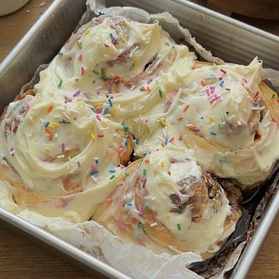 Funfetti Cinnamon Rolls (Dozen)**