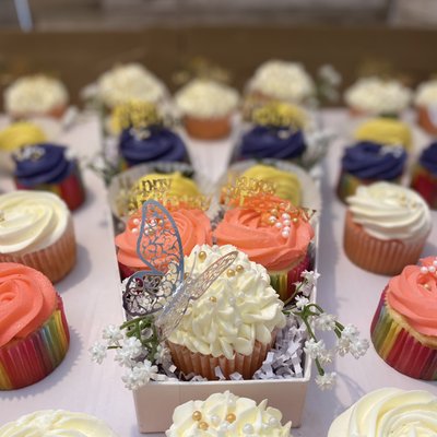 Customized Cupcakes