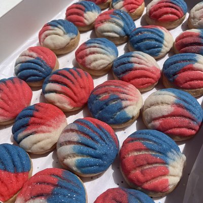 Red, White & Blue Concha Bites