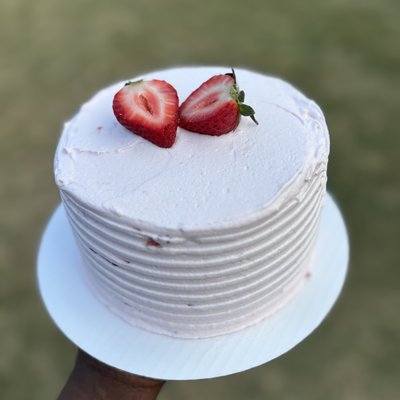 $25 Strawberry Cake