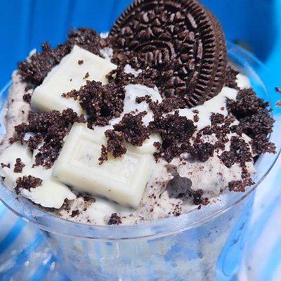 16oz. Cookies & Cream Cheesecake Jars (2)