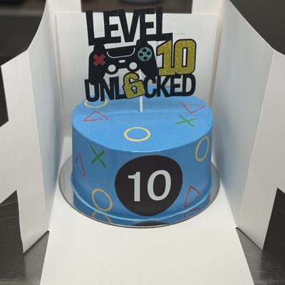 Game Boy Cake 
