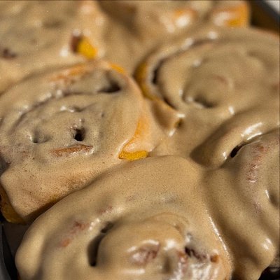 Cinnamon Roll Tray (8ct) 