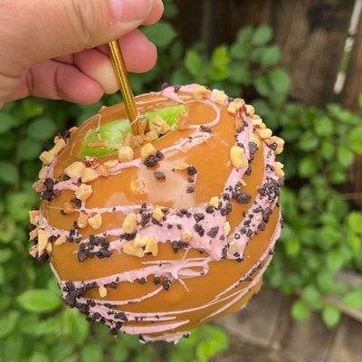 Caramel Apples 