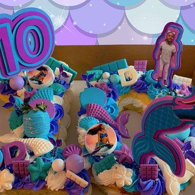 Double Letter Or Number Cake