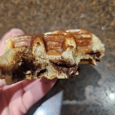 Chocolate Chip Sourdough Waffles - 6 Pack