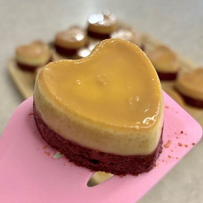 Medium Heart Cake 