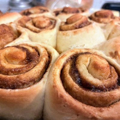 Cinnie Rolls 