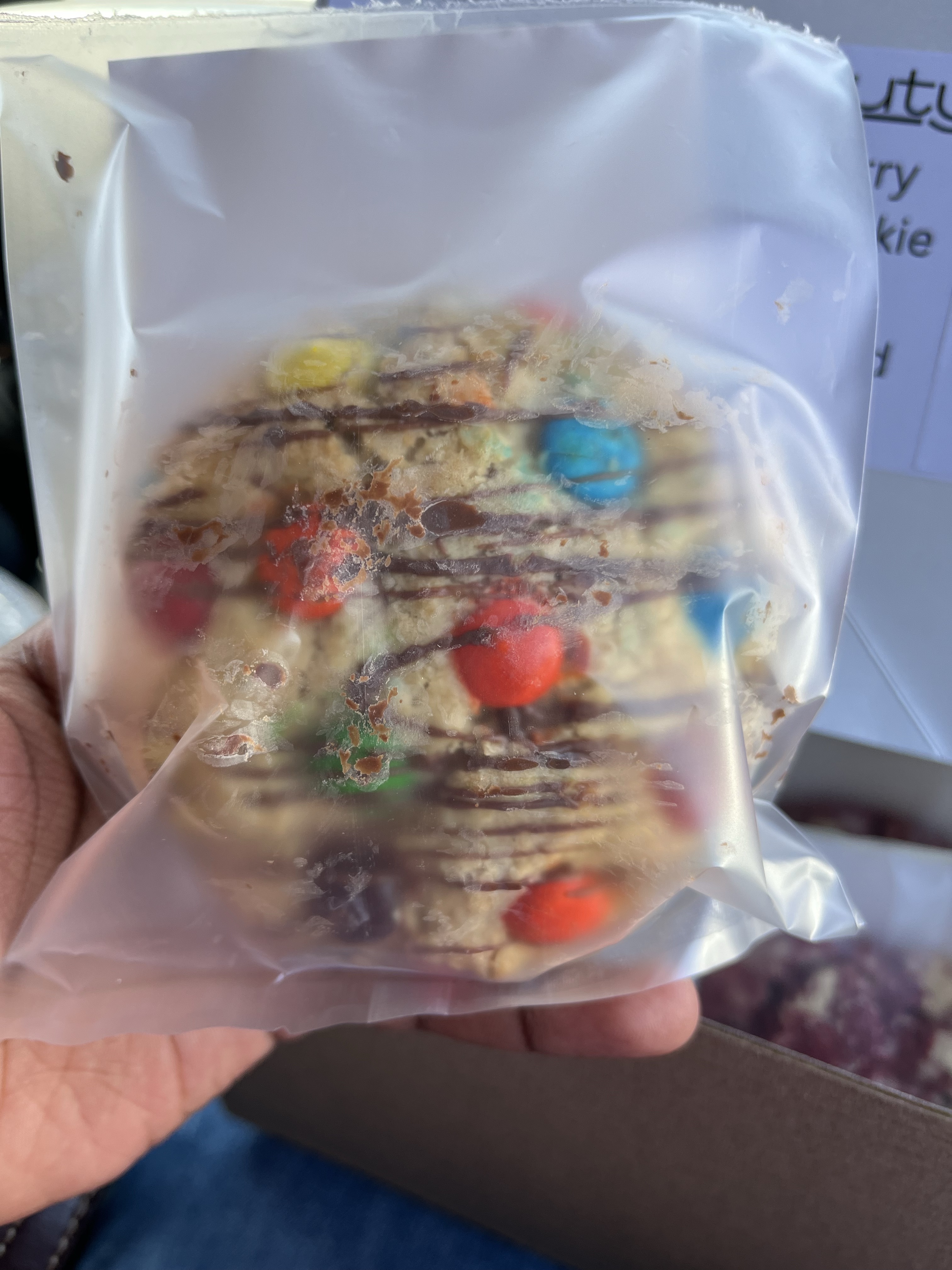 Fugdy M&M Oat Meal Cookie 