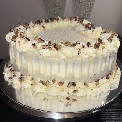 Honeybun Heart Cake