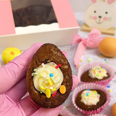 Brownie Deviled Eggs 1 dz