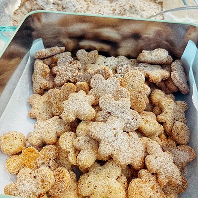 Pan De Polvo - Per Pound - Cinnamon Sugar