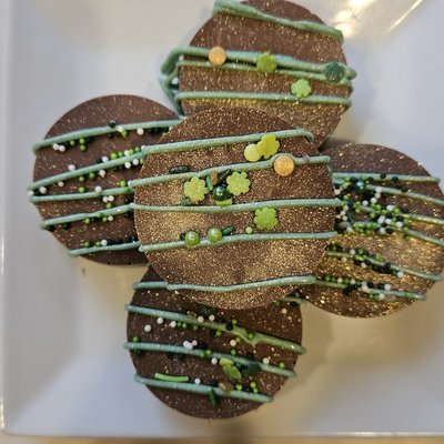 12 Chocolate Covered Oreos