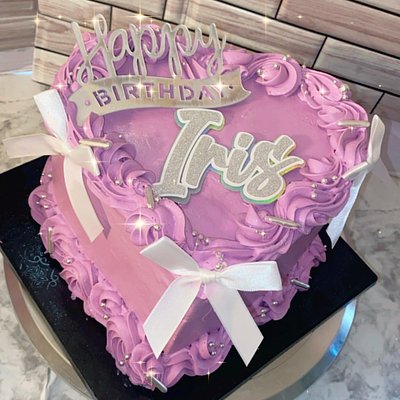 6" Heart cake ( No image )( Serve Up To 15ppl) 