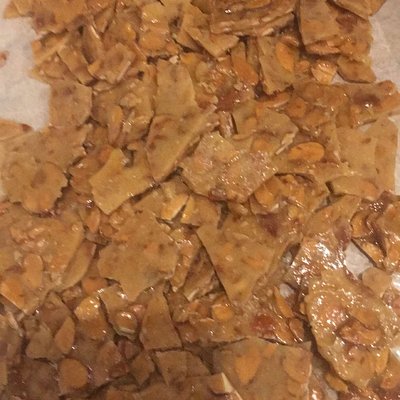 Butter Almond Brittle - 1 Lb.