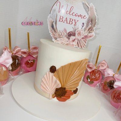 The Signature Cake package
