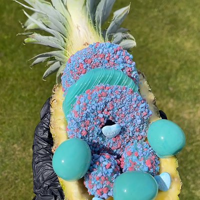 pineapple bowl (pic inspo