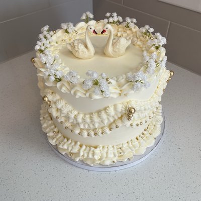 8” Three Layer Kake