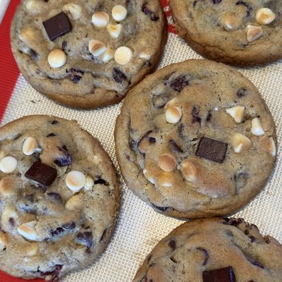 White Chocolate Cranberry