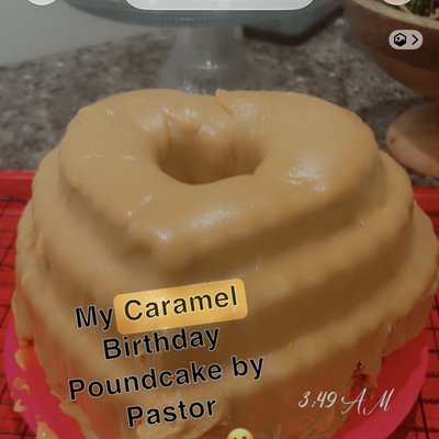 Buttery Caramel Or Sea Salted Caramel /Granny Smith Caramel Apple 