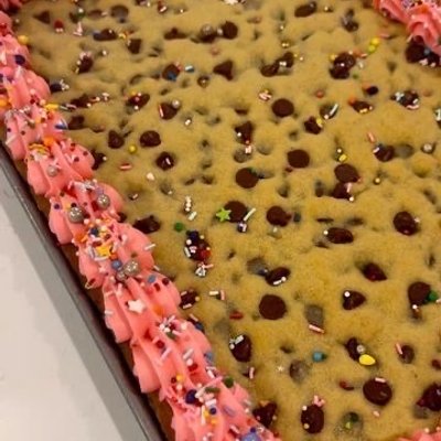Cookie Cake (9x13)