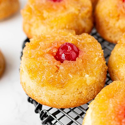 Pineapple Mini Cake (March Favorite)