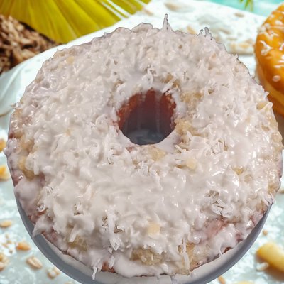 Pina Colada Pound Cake